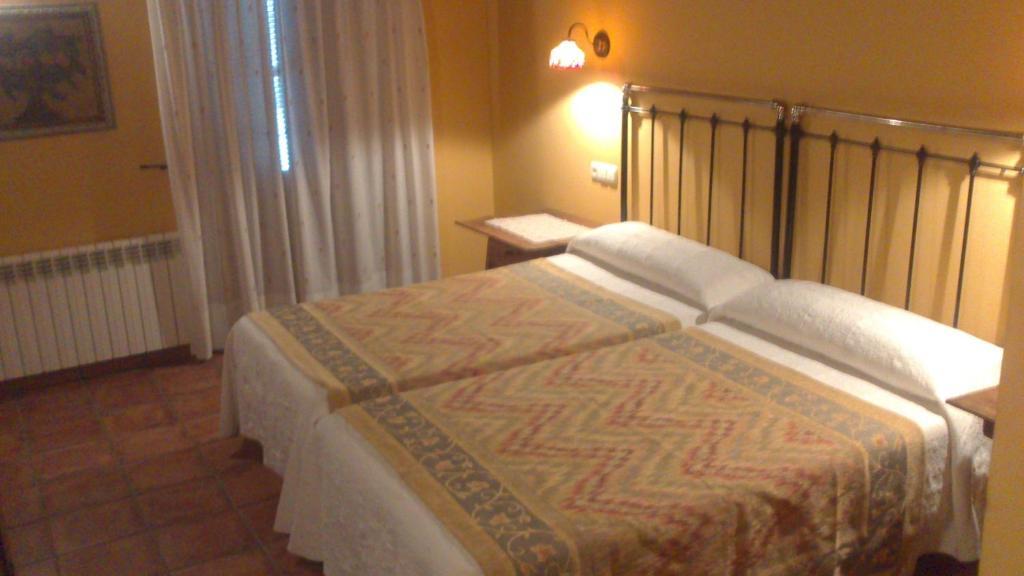 Casa Rural Corvina Acebo Pokoj fotografie